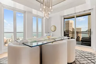 11 E Walton St, Chicago, IL 60611 - Photo 10