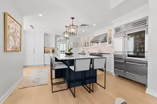 11 E Walton St, Chicago, IL 60611 - Photo 18