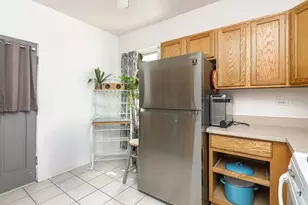 3707 W Cullom Ave, Chicago, IL 60618 - Photo 8