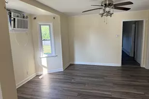 [Address not provided], Calumet City, IL 60409 - Photo 4