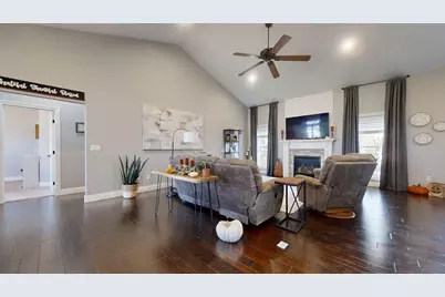 2112 Slade Lane, Mahomet, IL 61853 - Photo 8