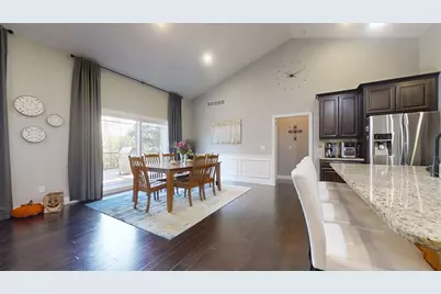 2112 Slade Lane, Mahomet, IL 61853 - Photo 14