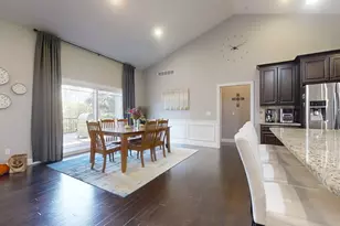 2112 Slade Ln, Mahomet, IL 61853 - Photo 14