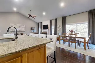 2112 Slade Ln, Mahomet, IL 61853 - Photo 16