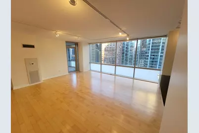 8 E Randolph Street #1501, Chicago, IL 60601 - Photo 4