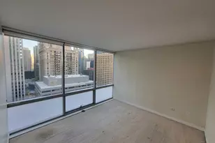 8 E Randolph St, Chicago, IL 60601 - Photo 12