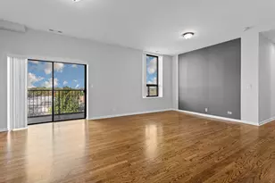 2451 W Howard St, Chicago, IL 60645 - Photo 2