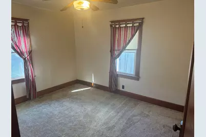 219 S Jackson Street, Clifton, IL 61727 - Photo 30