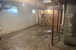 219 S Jackson St, Clifton, IL 61727 - Photo 42