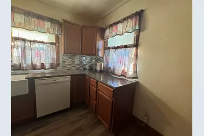 219 S Jackson Street, Clifton, IL 61727 - Photo 24