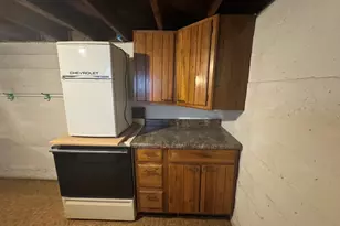 219 S Jackson St, Clifton, IL 61727 - Photo 36