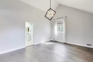 23W160 Woodcroft Dr, Glen Ellyn, IL 60137 - Photo 28