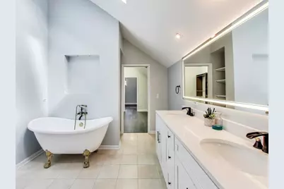 23W160 Woodcroft Drive, Glen Ellyn, IL 60137 - Photo 30