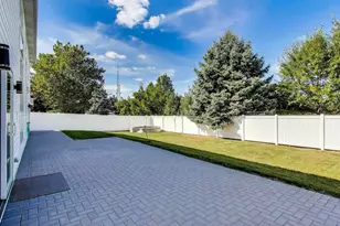 23W160 Woodcroft Dr, Glen Ellyn, IL 60137 - Photo 40