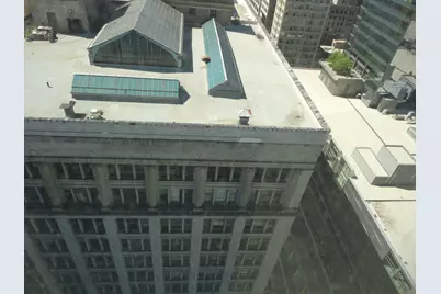 8 E Randolph Street #2208, Chicago, IL 60601 - Photo 16