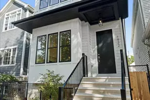 1932 W Wolfram St, Chicago, IL 60657 - Photo 1