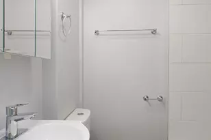 6026 N Winthrop Ave, Chicago, IL 60660 - Photo 12