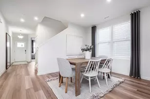 918 Houston St, Batavia, IL 60510 - Photo 12