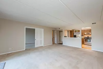 650 Whitney Court #203, Gurnee, IL 60031 - Photo 16