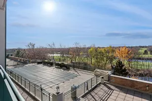 6420 Double Eagle Dr, Woodridge, IL 60517 - Photo 16