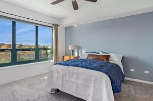 6420 Double Eagle Dr, Woodridge, IL 60517 - Photo 12