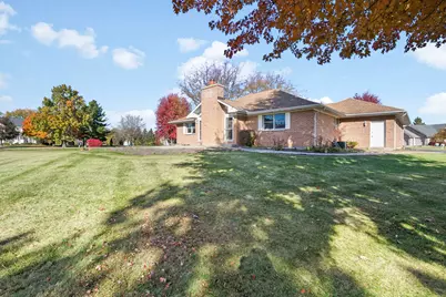 10201 Fox Bluff Lane, Spring Grove, IL 60081 - Photo 24