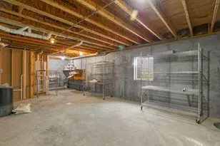 10201 Fox Bluff Ln, Spring Grove, IL 60081 - Photo 22