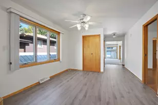 16909 Paxton Ave, South Holland, IL 60473 - Photo 8