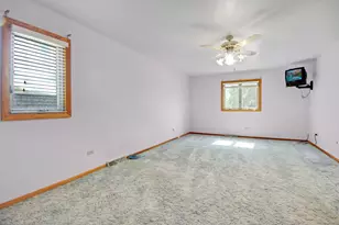 16909 Paxton Ave, South Holland, IL 60473 - Photo 14