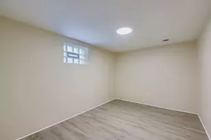 10046 S Indiana Ave, Chicago, IL 60628 - Photo 14