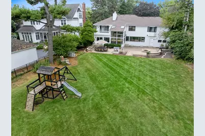 [Address not provided], Glen Ellyn, IL 60137 - Photo 46