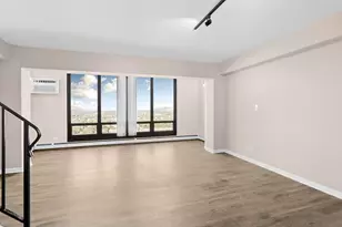 6166 N Sheridan Rd, Chicago, IL 60660 - Photo 2