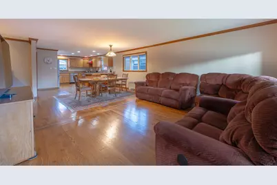 604 W 43rd Street, Chicago, IL 60609 - Photo 2