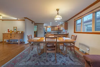 604 W 43rd Street, Chicago, IL 60609 - Photo 4