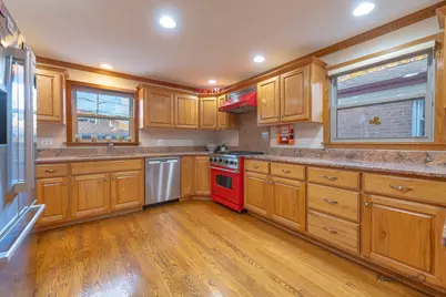 604 W 43rd Street, Chicago, IL 60609 - Photo 10