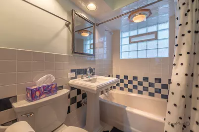 604 W 43rd Street, Chicago, IL 60609 - Photo 26