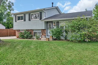 117 Galewood Drive, Bolingbrook, IL 60440 - Photo 2