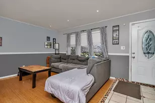 117 Galewood Dr, Bolingbrook, IL 60440 - Photo 4