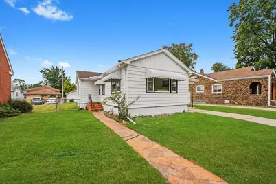 99 Highland Street, Calumet City, IL 60409 - Photo 4