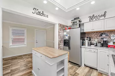 99 Highland Street, Calumet City, IL 60409 - Photo 14