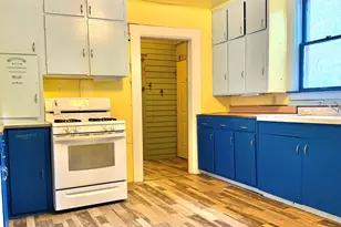 506 E Spruce St, Chatsworth, IL 60921 - Photo 6