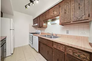 9146 W 140th Street W, Orland Park, IL 60462 - Photo 14