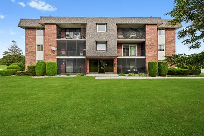 9146 W 140th Street W #3NE, Orland Park, IL 60462 - Photo 2