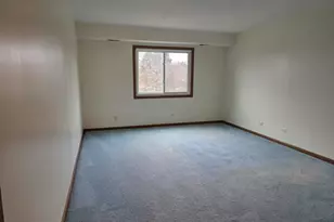 475 Plum Creek Dr, Wheeling, IL 60090 - Photo 6