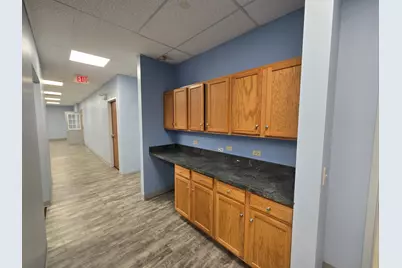 2201 Glenwood Avenue #101, Joliet, IL 60435 - Photo 12