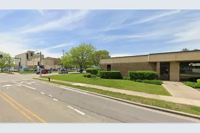 2201 Glenwood Avenue #101, Joliet, IL 60435 - Photo 2