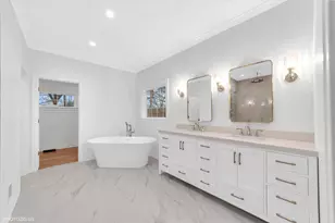 707 Brierhill Rd, Deerfield, IL 60015 - Photo 16