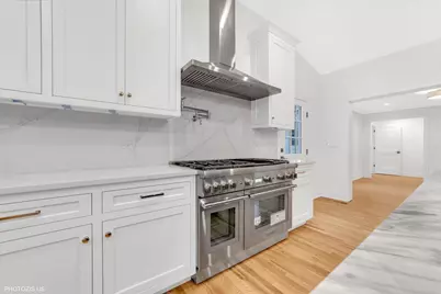 707 Brierhill Road, Deerfield, IL 60015 - Photo 8