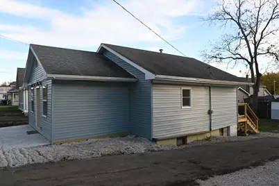 671 E Bluff Street, Marseilles, IL 61341 - Photo 2