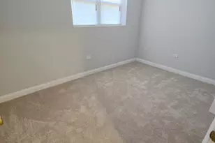 1937 W Granville Ave, Chicago, IL 60660 - Photo 12